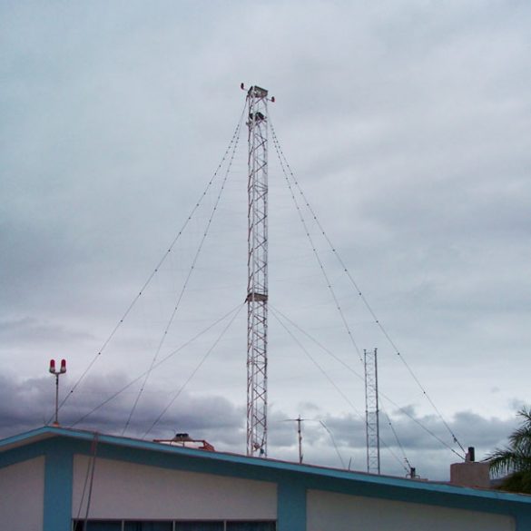 SRQ230C HF Rooftop Multimode Spiral Antenna 230/430 MHz Omni